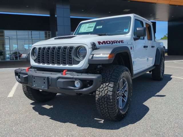 New 2026 Jeep Gladiator Mojave w/ Steel Bumper Group AWD/4WD image 8