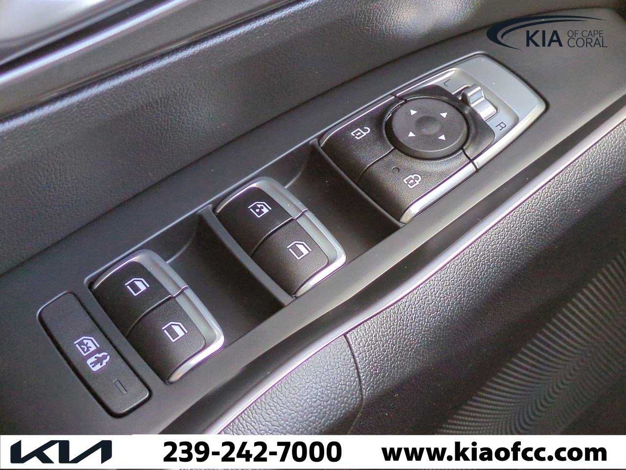 Certified 2023 Kia Sorento EX image 26