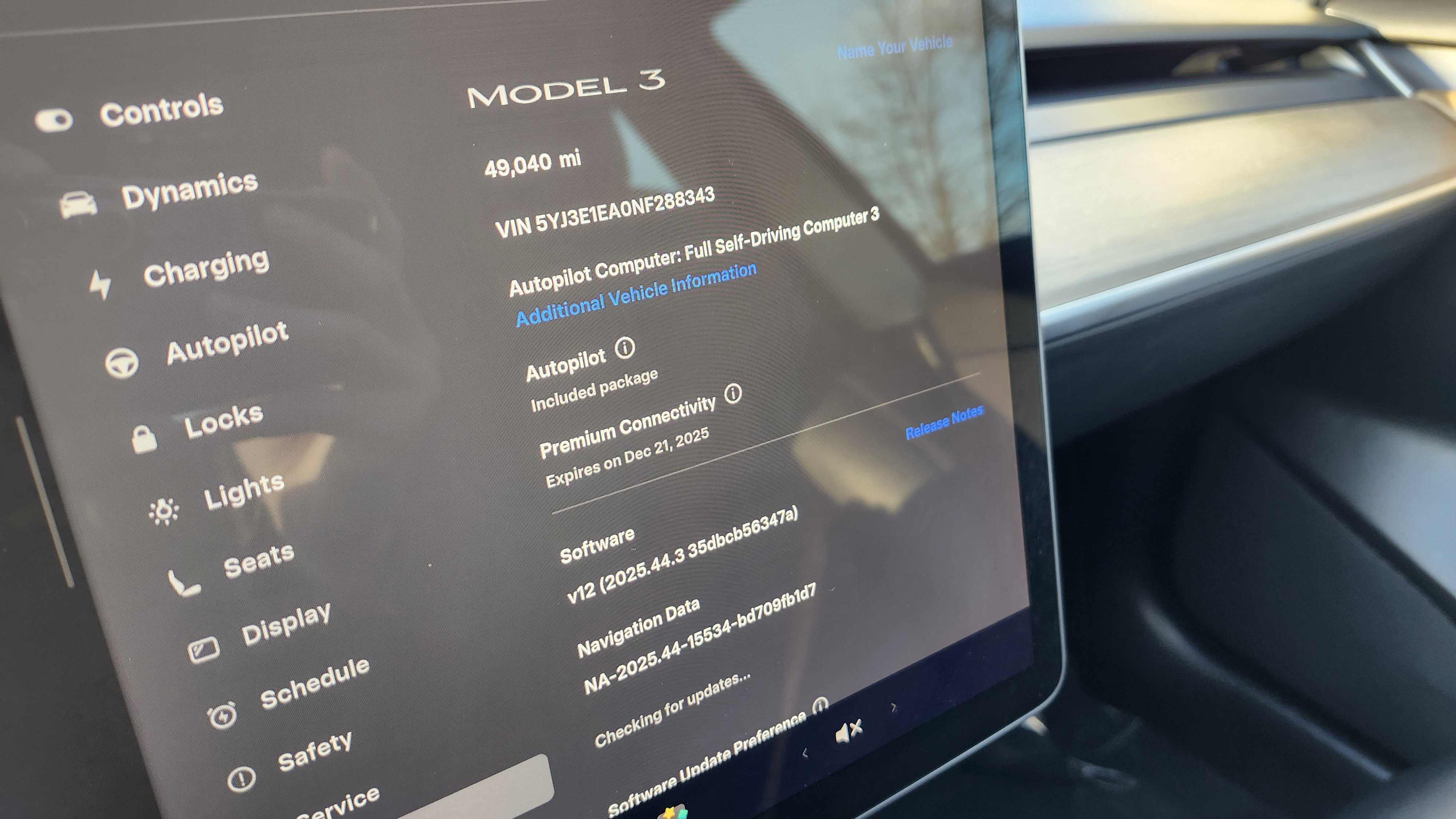 Used 2022 Tesla Model 3 image 31
