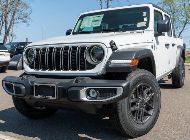 New 2026 Jeep Gladiator Sport AWD/4WD image 1