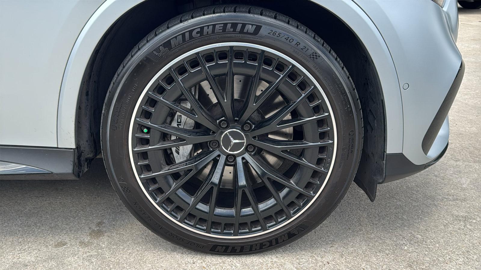Used 2024 Mercedes-Benz GLC 43 AMG 4MATIC image 31