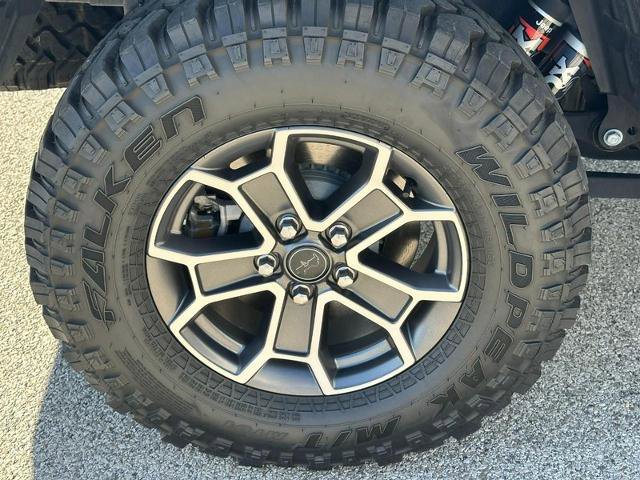 Used 2024 Jeep Gladiator Mojave w/ Technology Group image 7