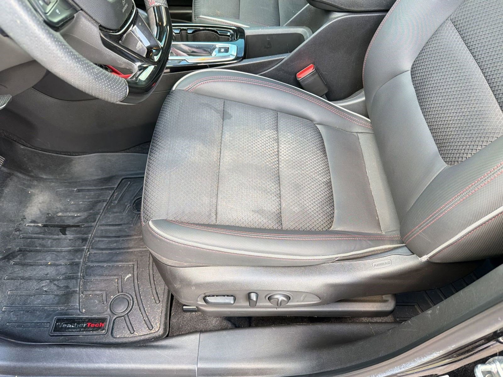 Used 2021 Chevrolet TrailBlazer RS w/ Sun and Liftgate Package image 12