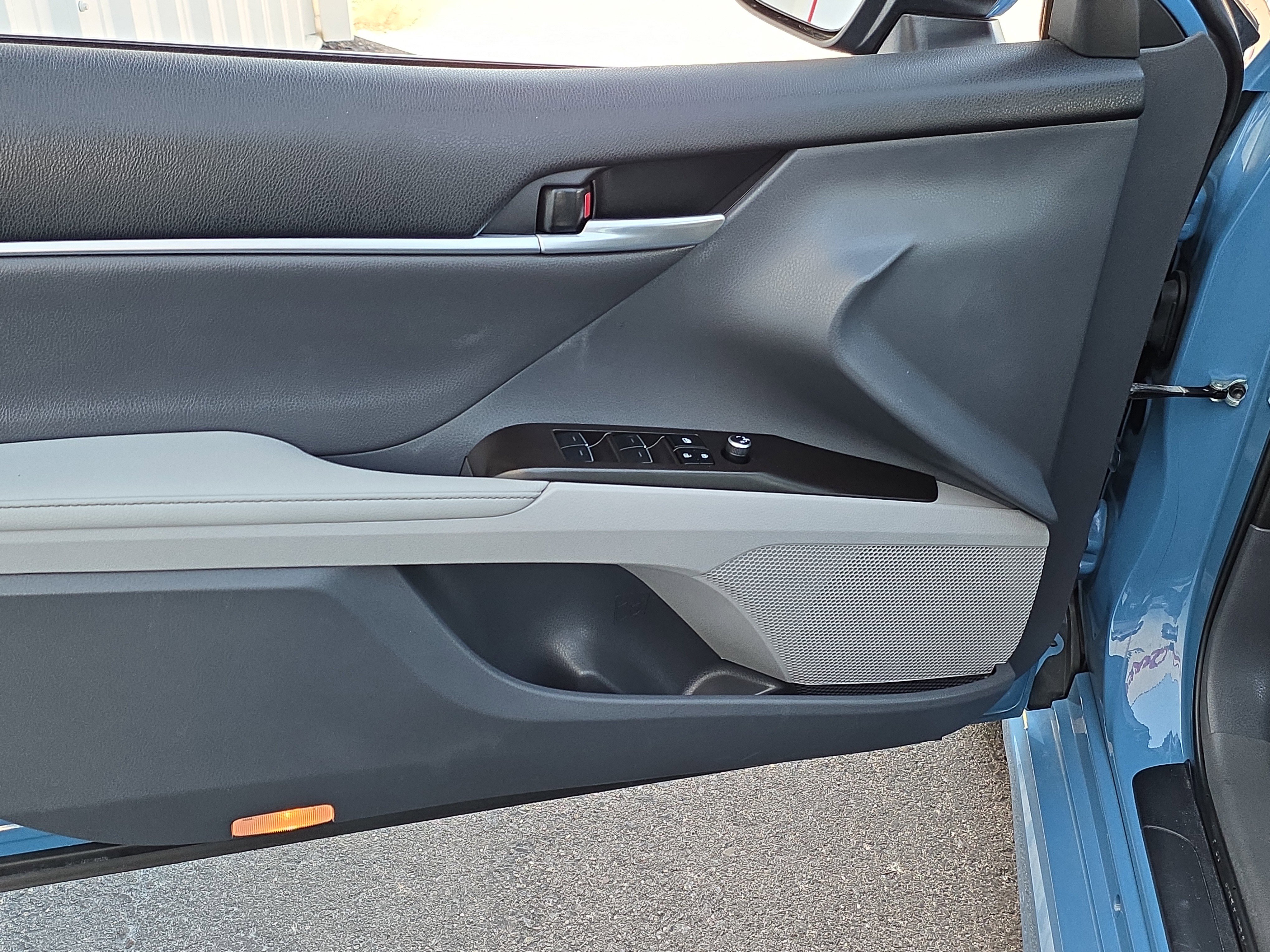 Used 2024 Toyota Camry XSE image 9