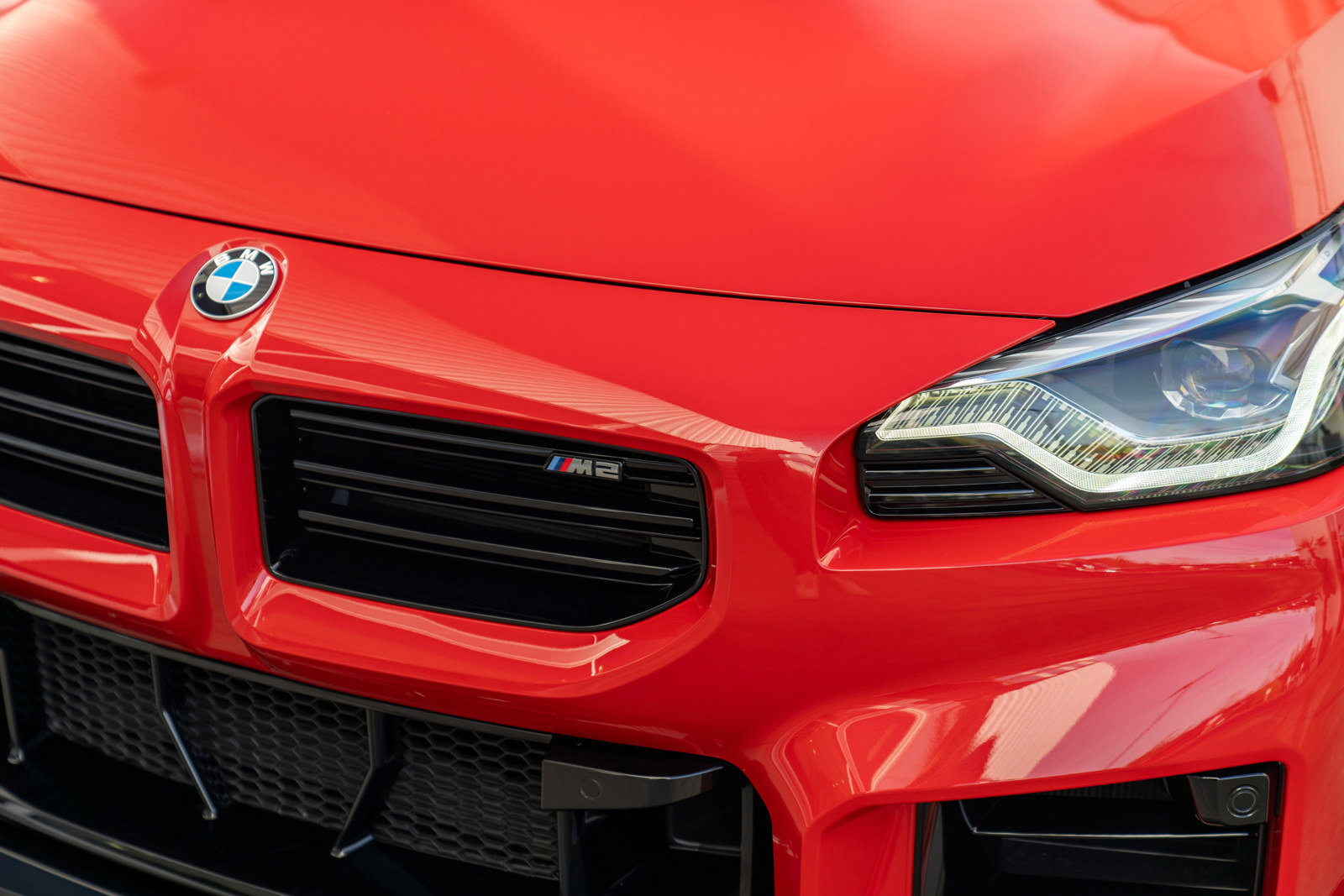 Used 2024 BMW M2 w/ Lighting Package image 4