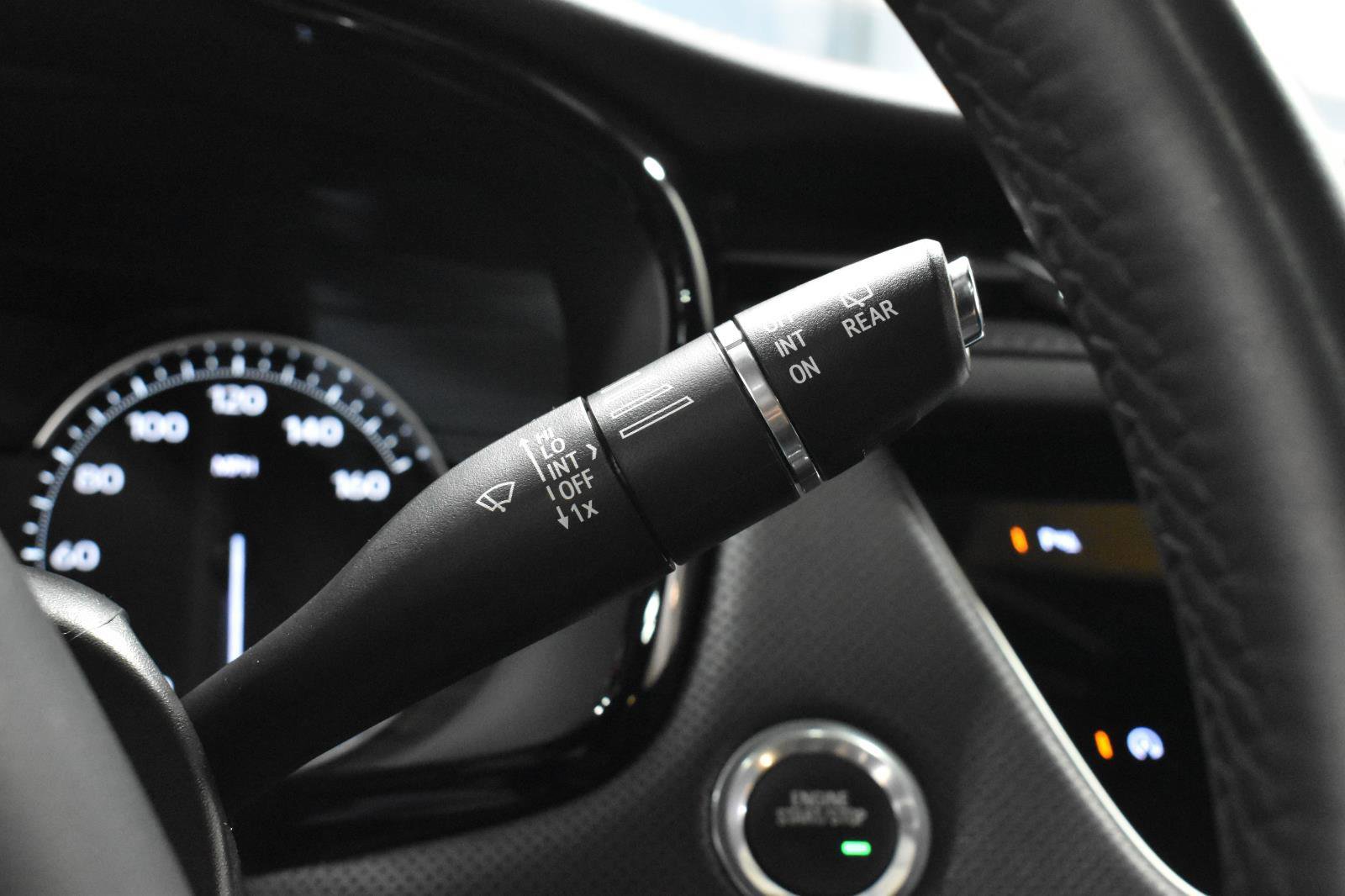 Certified 2025 Cadillac XT6 Luxury AWD/4WD image 14