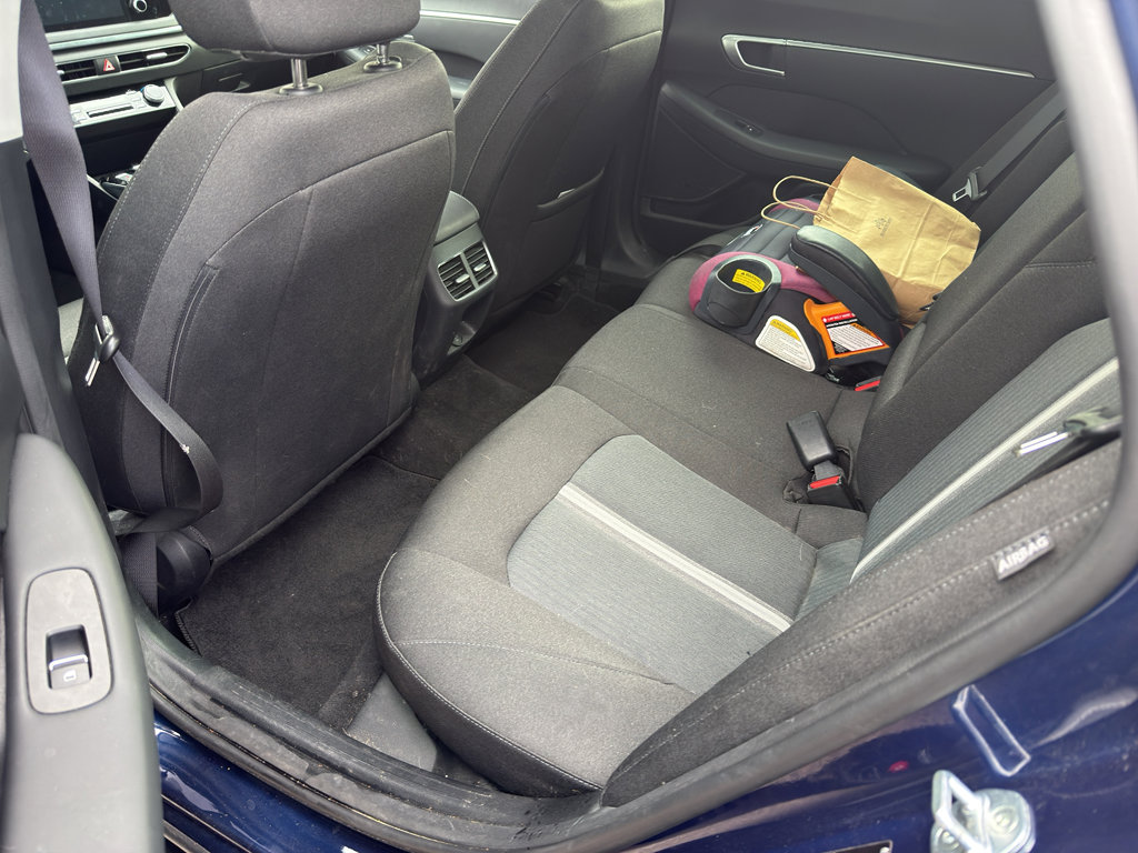 Used 2022 Hyundai Sonata SEL w/ Convenience Package image 9