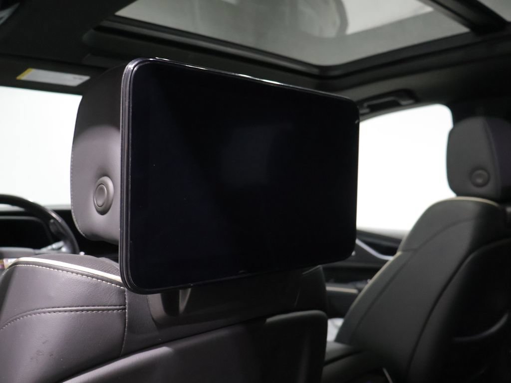Used 2023 Cadillac Escalade Sport w/ Touring Package AWD/4WD image 19