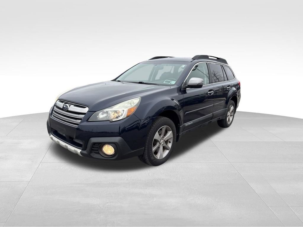 Used 2014 Subaru Outback 3.6R Limited image 4