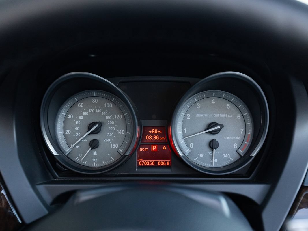 Used 2011 BMW Z4 sDrive35is RWD image 32