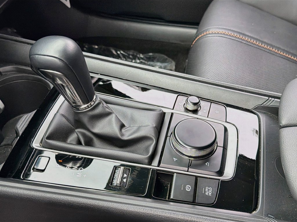 Certified 2025 MAZDA CX-50 AWD 2.5 Turbo w/ Premium Pkg image 19