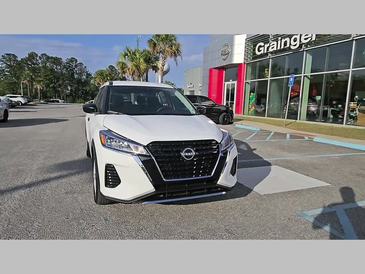 Used 2025 Nissan Kicks Play S image 19