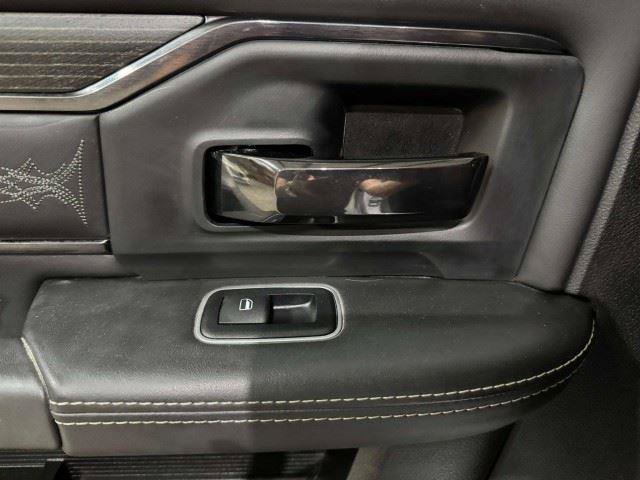 Used 2022 RAM 2500 Limited AWD/4WD image 38
