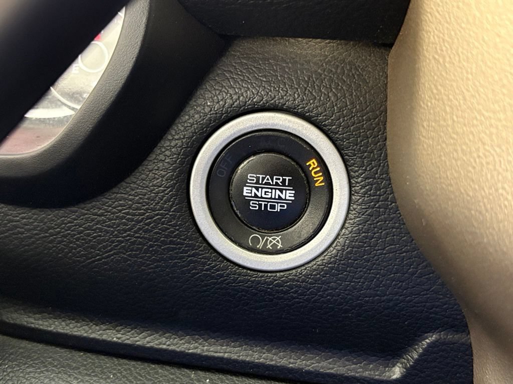 Used 2019 RAM 3500 Laramie AWD/4WD image 26