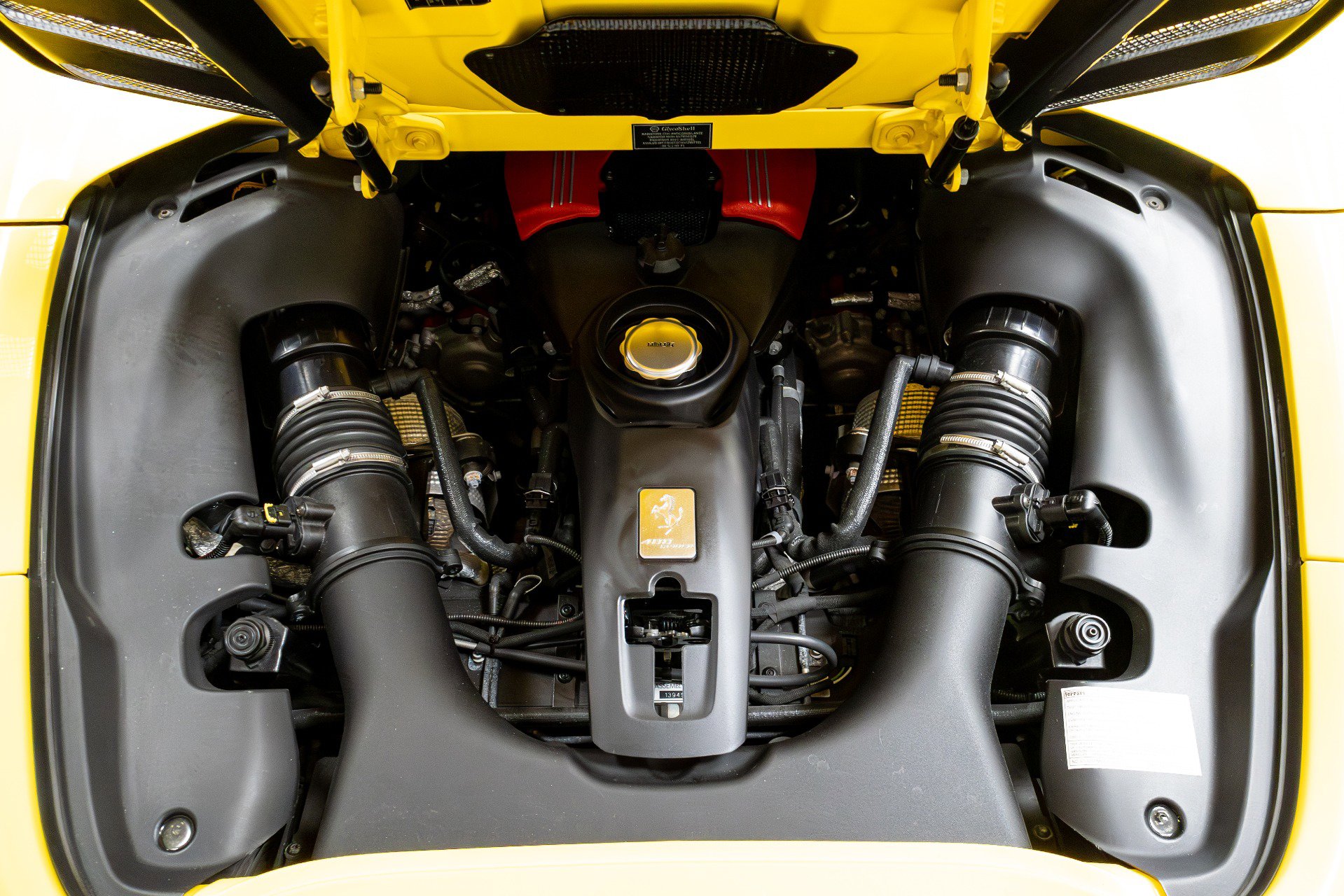 Used 2017 Ferrari 488 Spider image 45