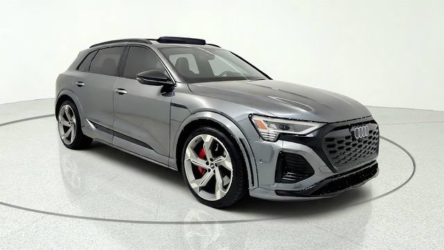 Used 2024 Audi Q8 e-tron Prestige AWD/4WD image 1