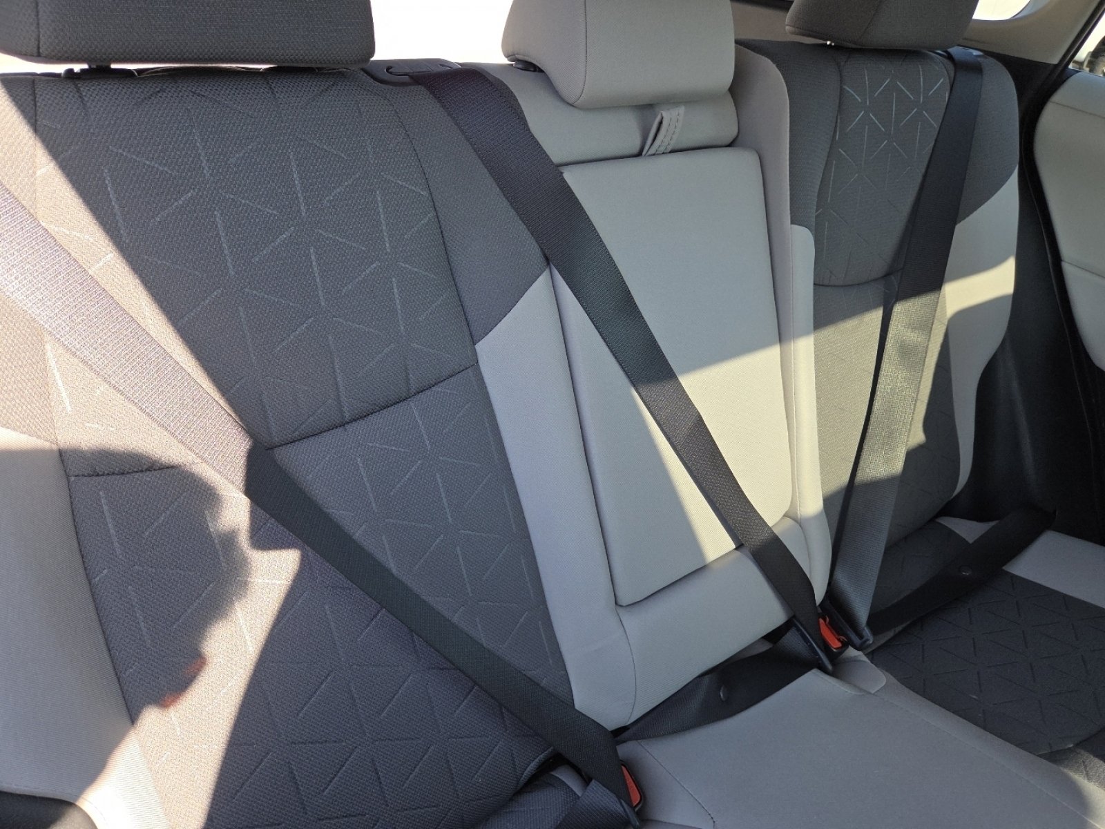 Used 2023 Toyota RAV4 XLE w/ Convenience Package image 22