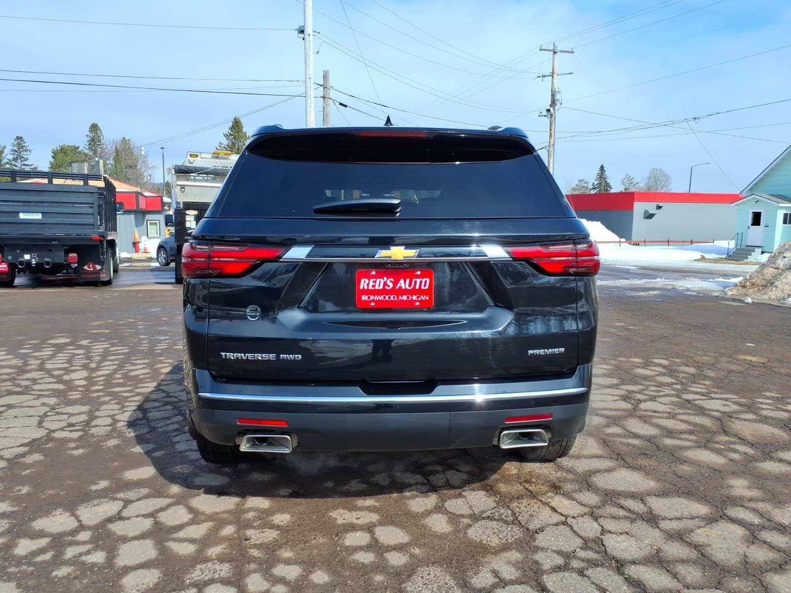 Used 2023 Chevrolet Traverse Premier AWD/4WD image 5