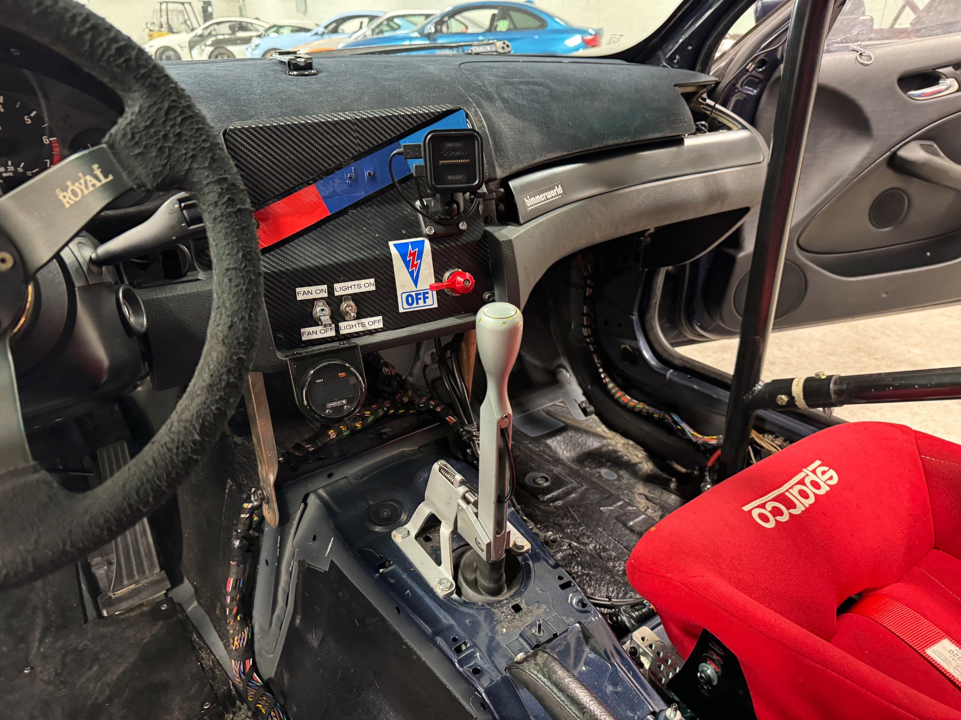 Used 2003 BMW 325i Sedan image 13