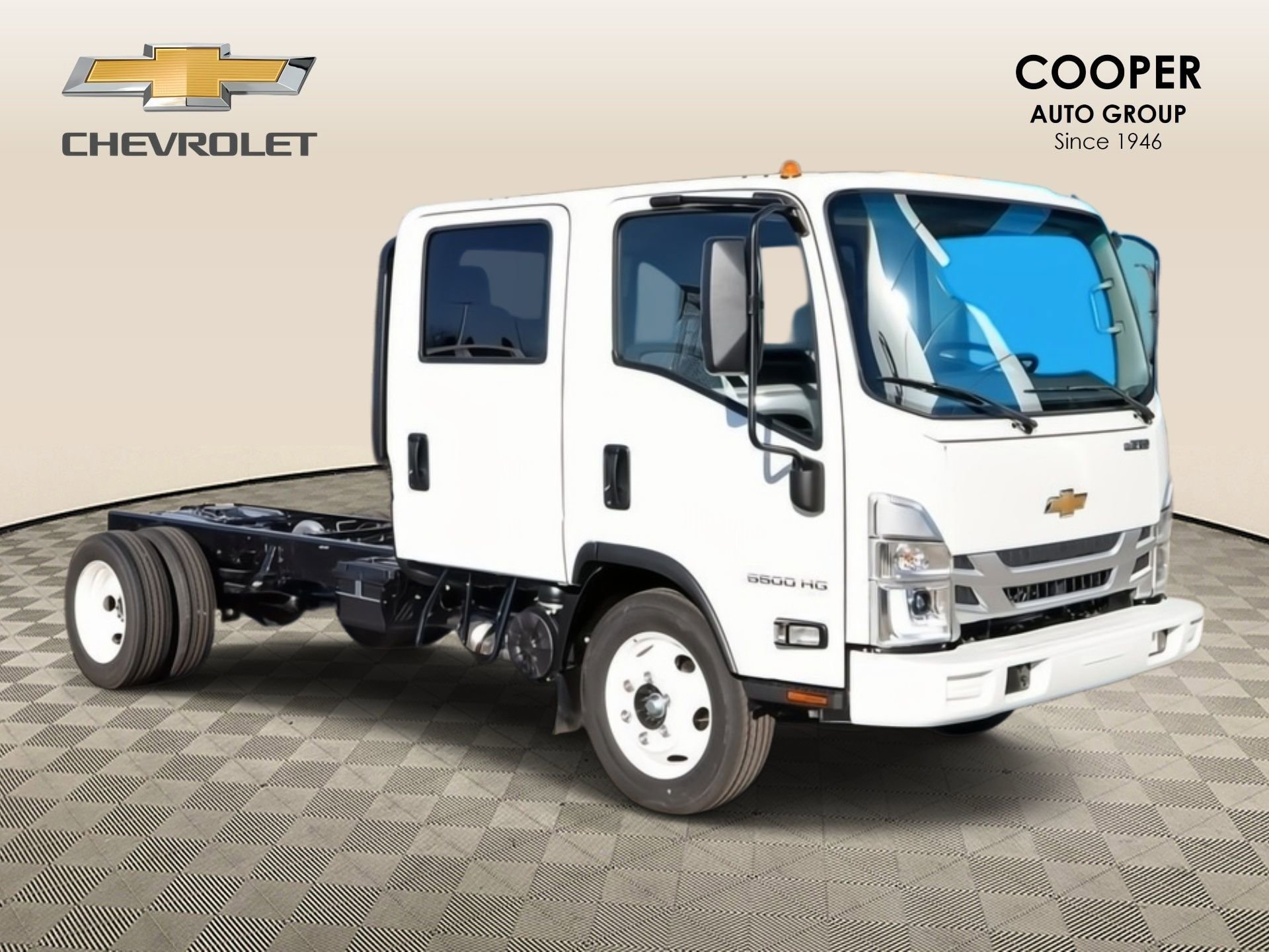 New 2024 Chevrolet Low Cab Forward 5500HG RWD image 1