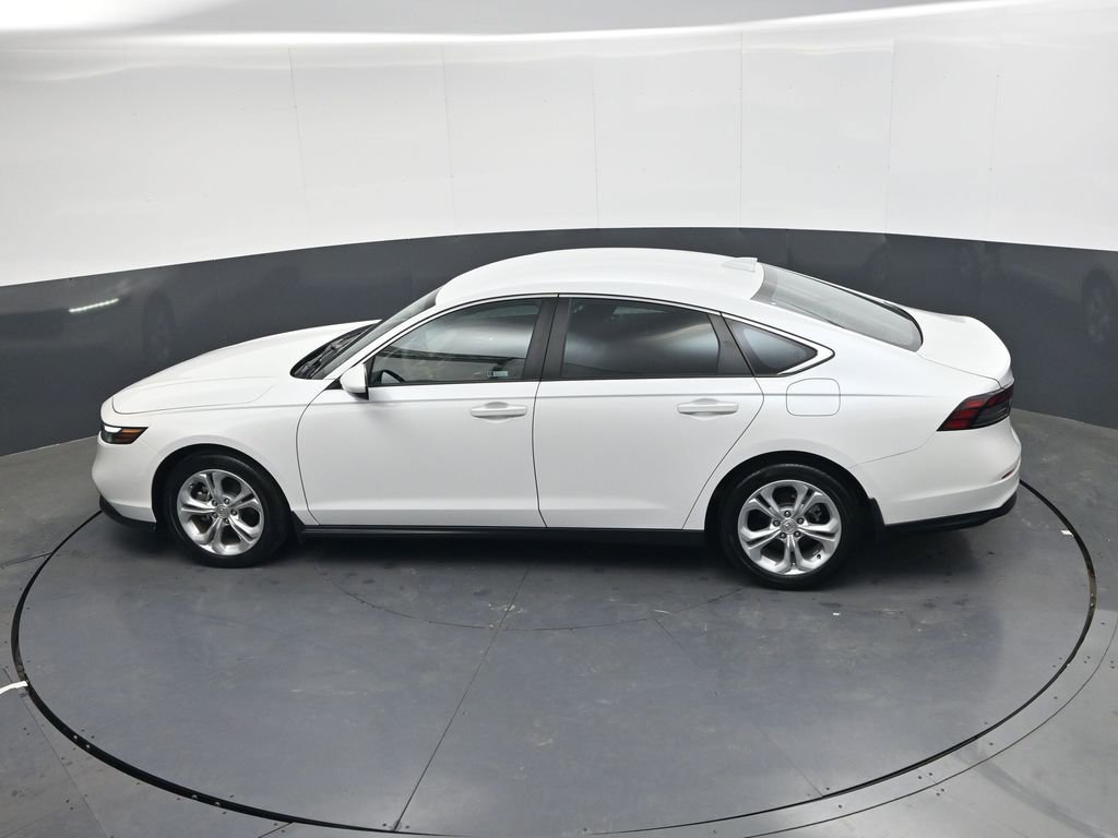 Used 2023 Honda Accord LX image 21