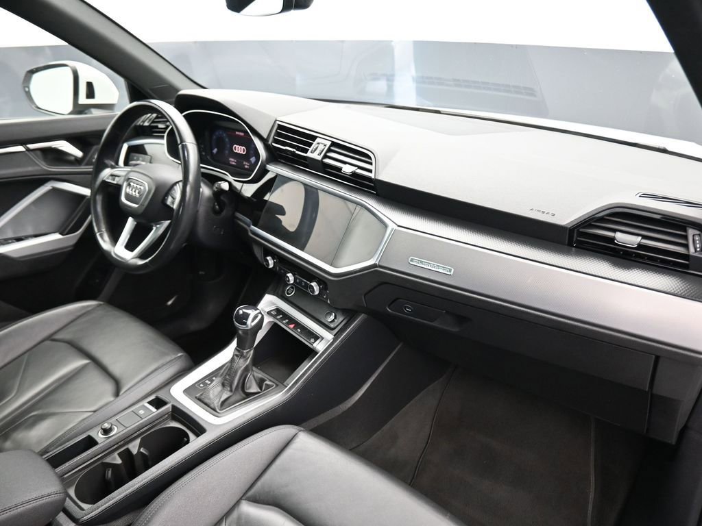 Used 2023 Audi Q3 2.0T Premium AWD/4WD image 46