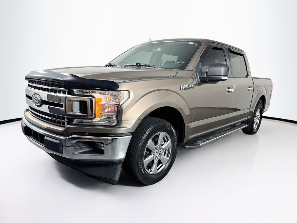 Used 2018 Ford F150 XLT w/ Equipment Group 302A Luxury RWD image 3