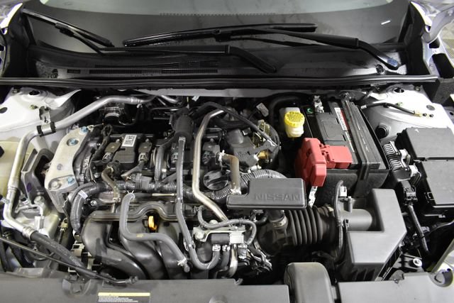 Certified 2025 Nissan Sentra SR w/ SR Premium Package FWD image 37