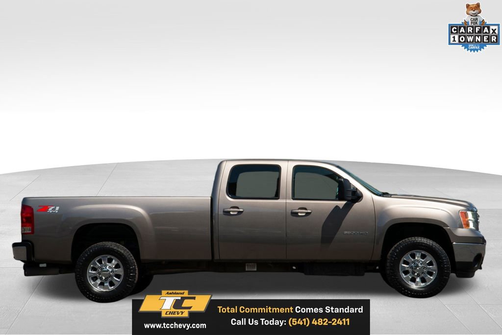 Used 2013 GMC Sierra 2500 SLT w/ Entertainment Package AWD/4WD image 5