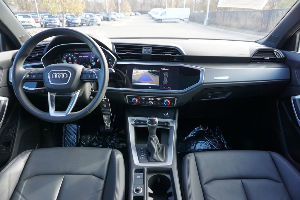 Used 2022 Audi Q3 2.0T Premium image 17