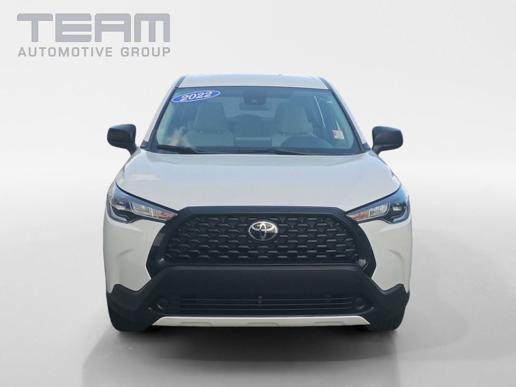 Used 2022 Toyota Corolla Cross L FWD image 2