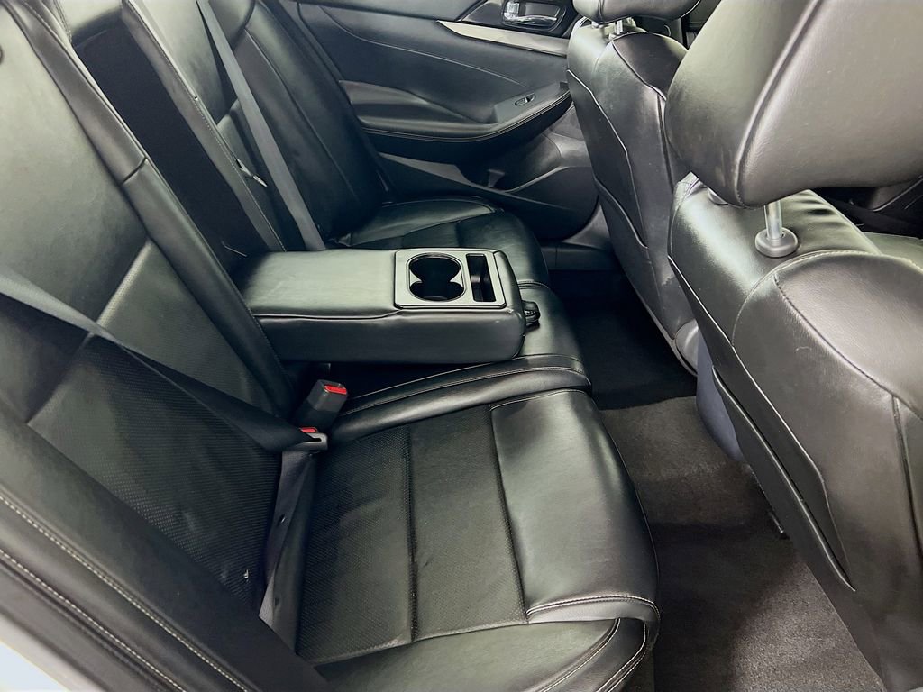 Used 2023 Nissan Maxima SV w/ Floor Mat Group FWD image 28