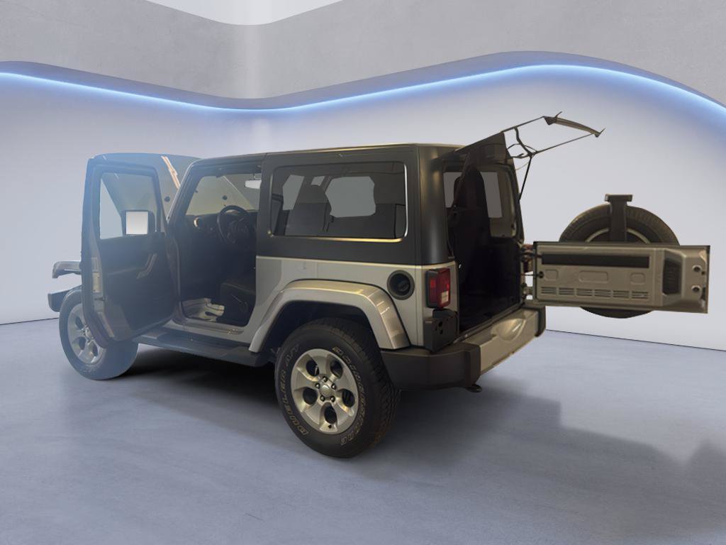 Used 2015 Jeep Wrangler Sahara w/ Connectivity Group AWD/4WD image 12