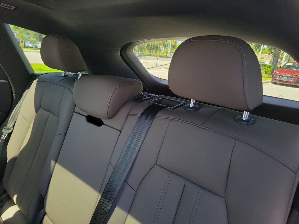 Certified 2025 Audi Q5 Premium w/ Convenience Package AWD/4WD image 27