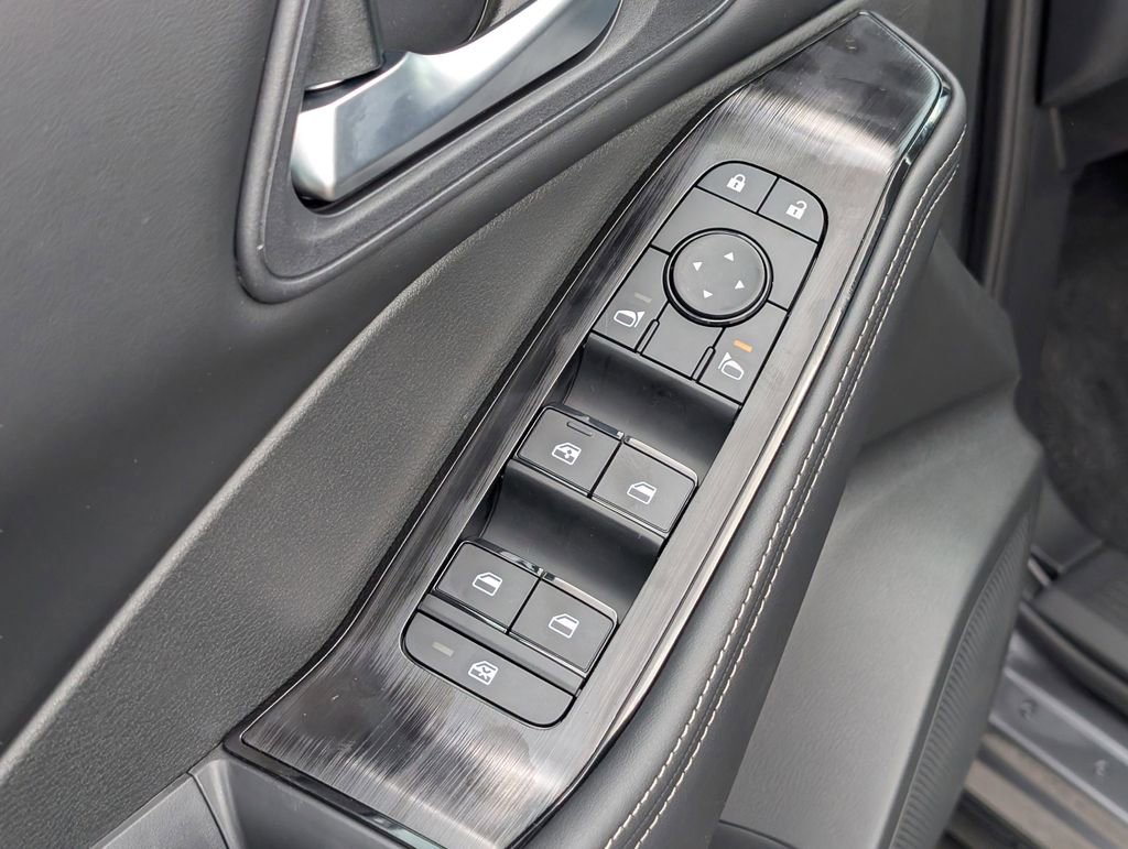 New 2026 Nissan Rogue SV image 16