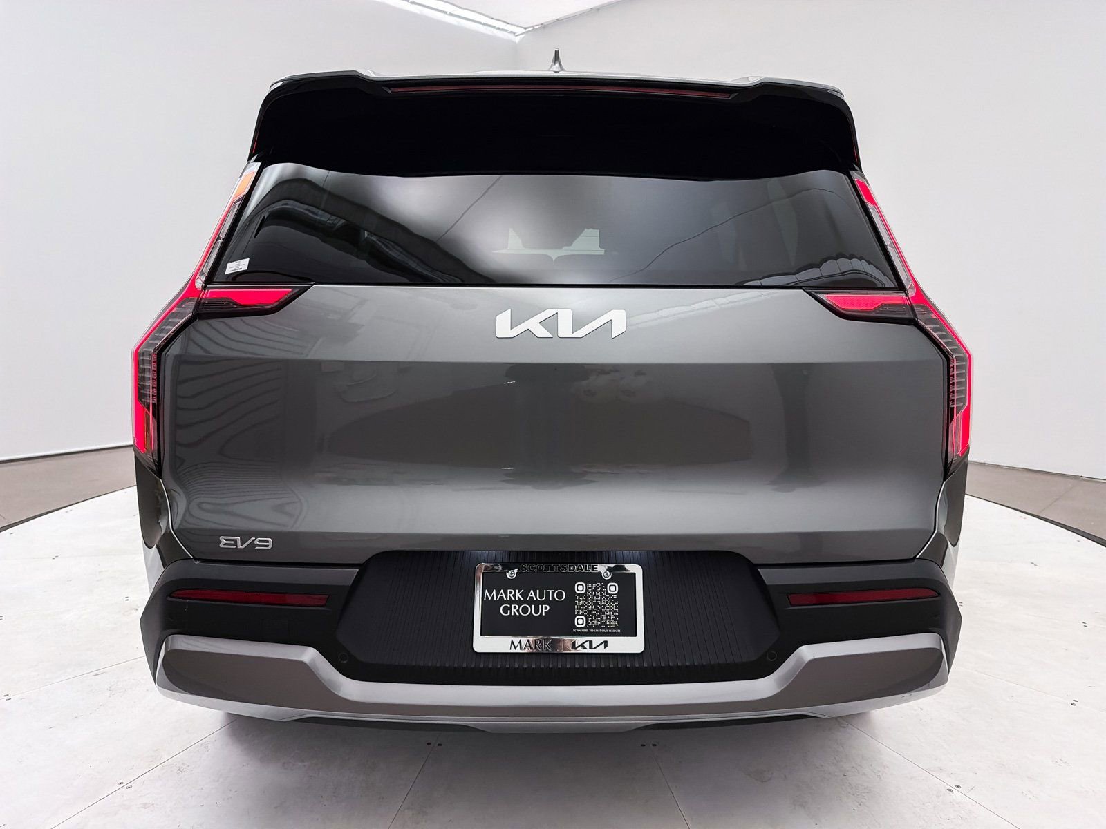 Used 2024 Kia EV9 Light Long Range image 16