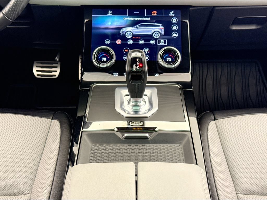 Used 2020 Land Rover Range Rover Evoque R-Dynamic SE AWD/4WD image 12