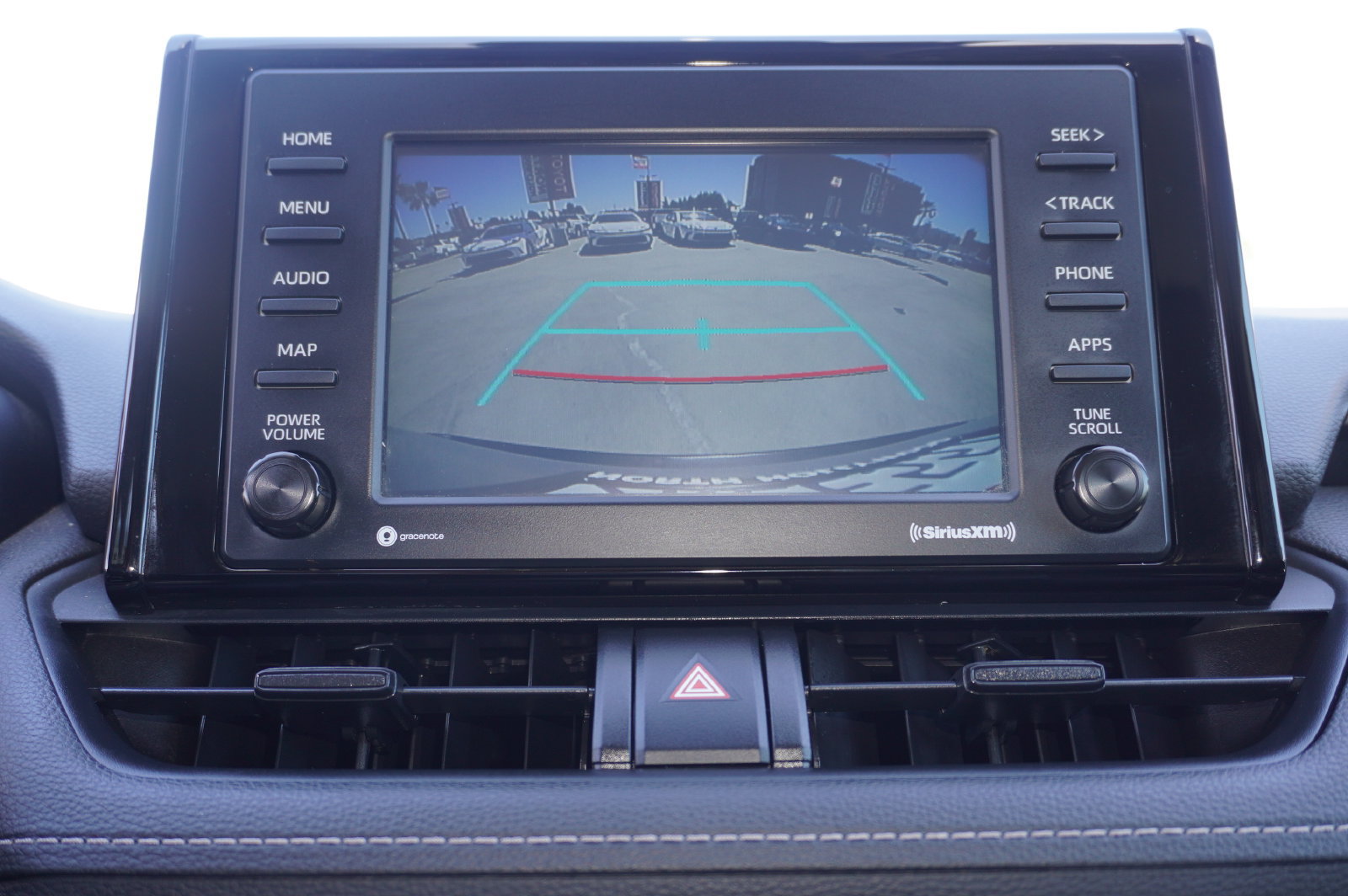 Used 2021 Toyota RAV4 XLE FWD image 16