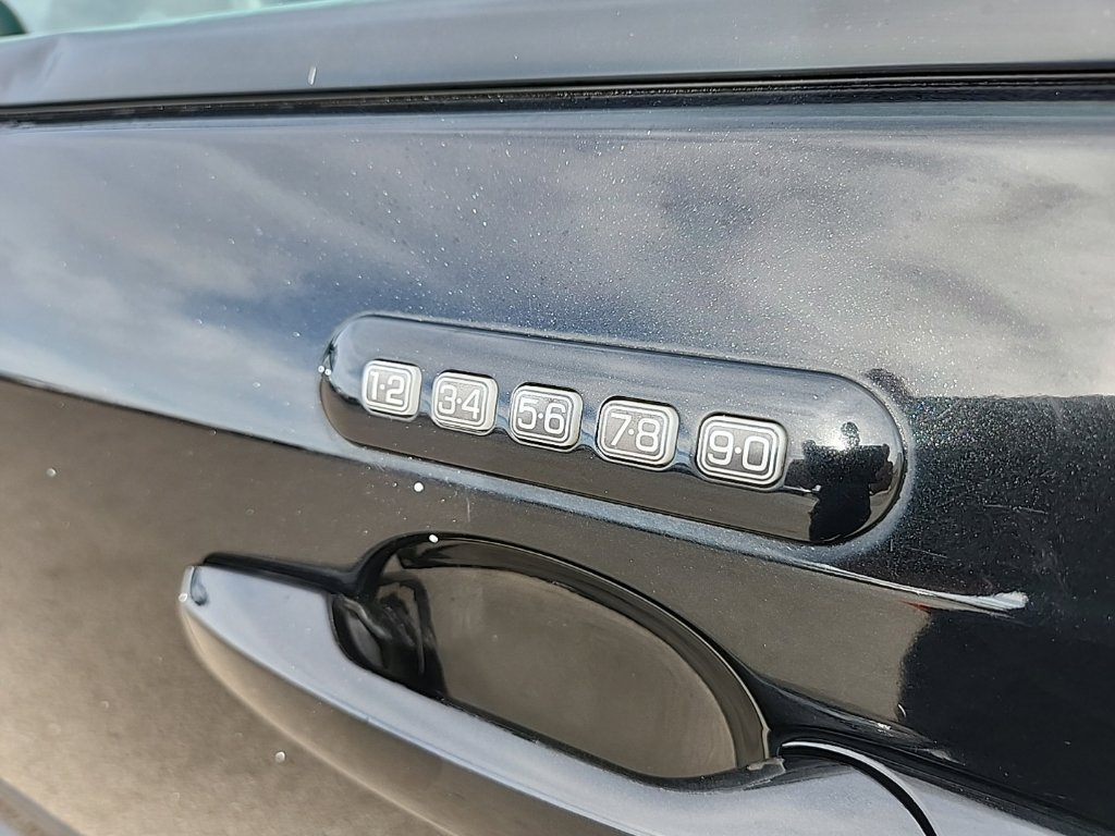 Used 2014 Ford Edge SEL AWD/4WD image 9