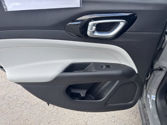 Certified 2024 Jeep Compass Limited AWD/4WD image 18