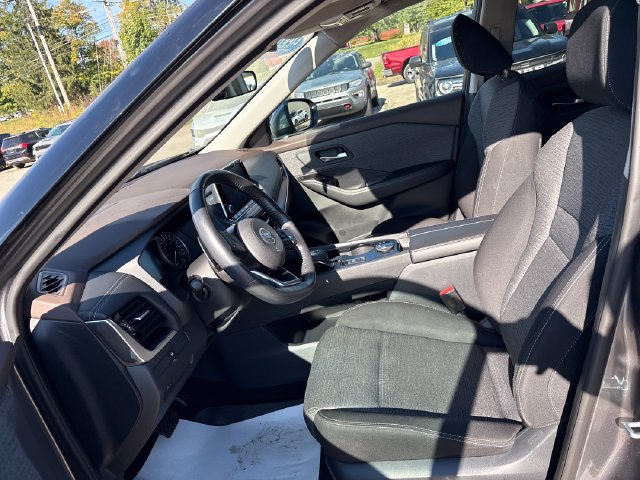 Used 2021 Nissan Rogue SV AWD/4WD image 8