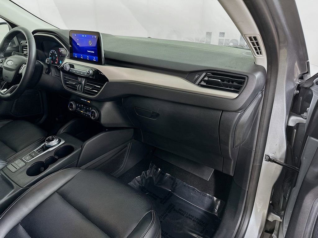 Used 2022 Ford Escape SEL FWD image 34