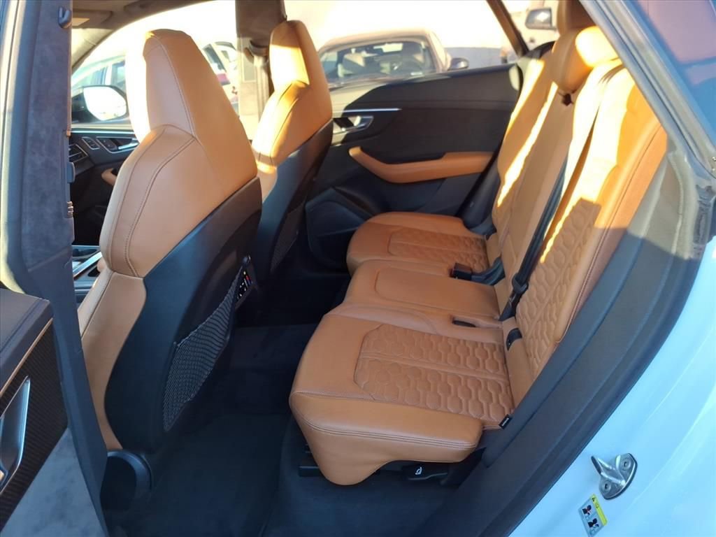 Used 2021 Audi RS Q8 w/ Carbon Optic Package AWD/4WD image 12