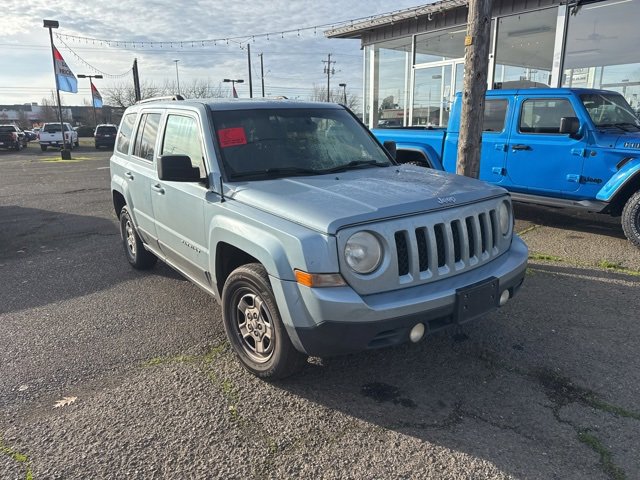 Used 2014 Jeep Patriot Sport image 1
