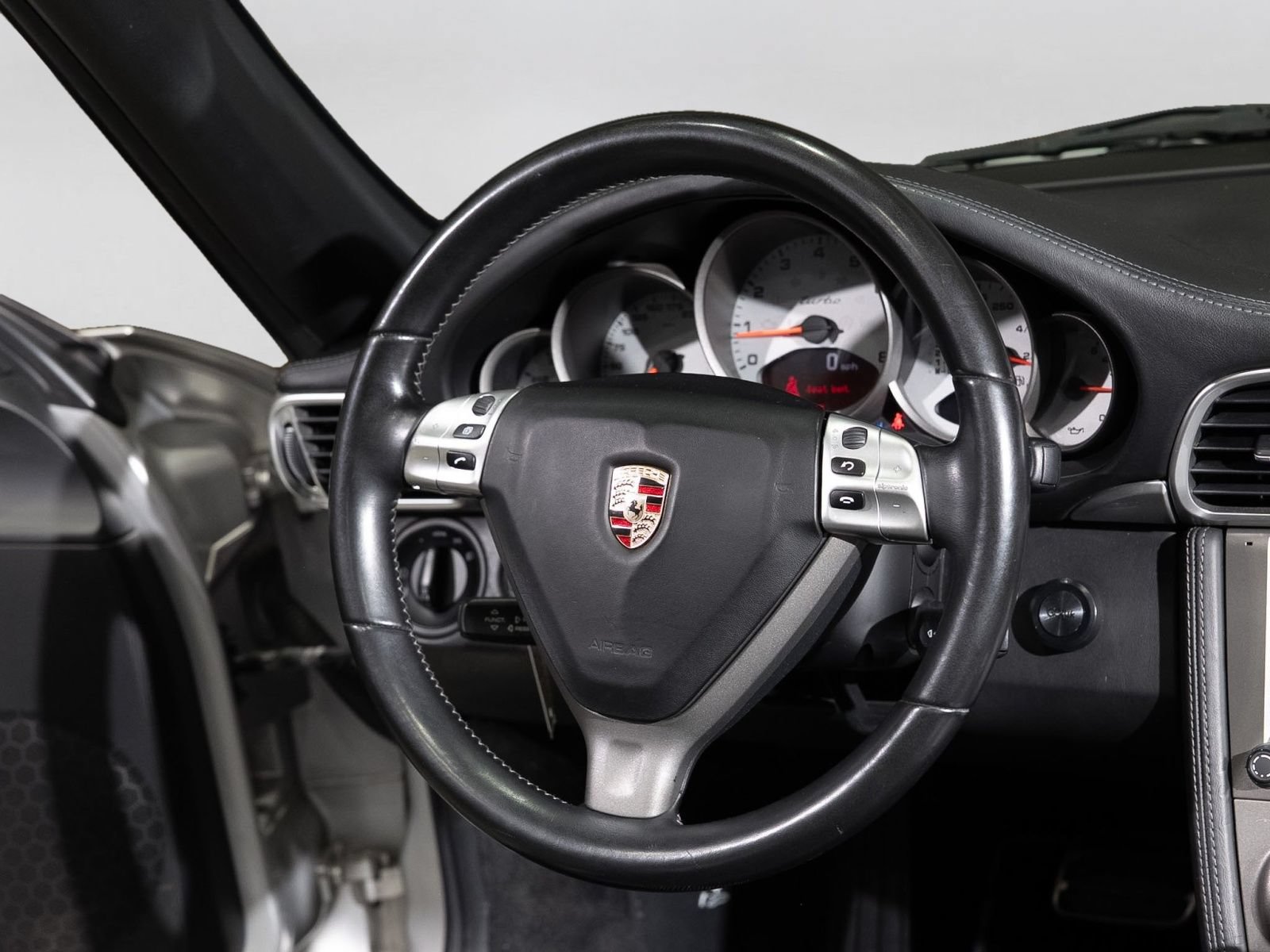 Used 2008 Porsche 911 Turbo AWD/4WD image 33