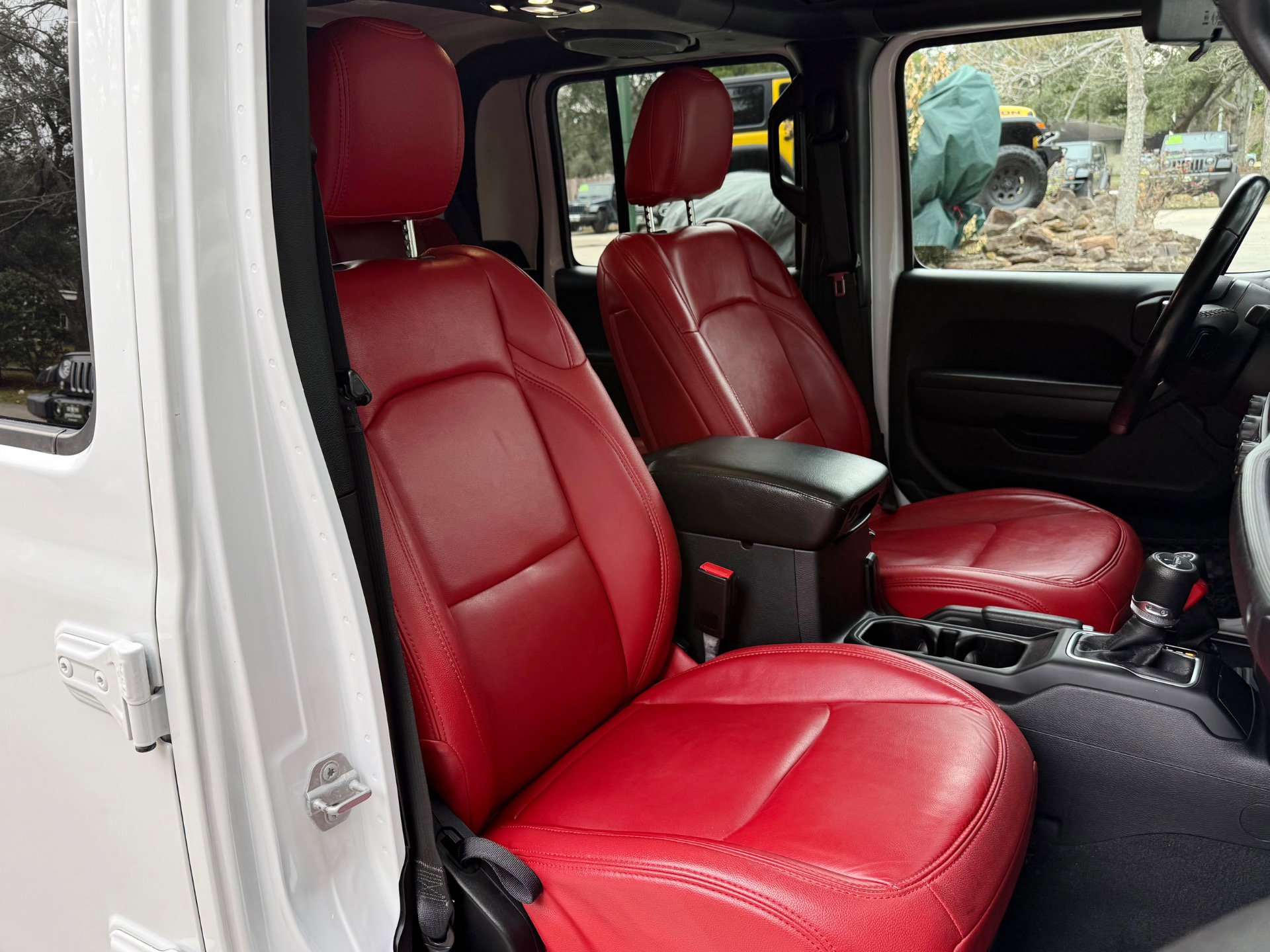 Used 2021 Jeep Gladiator Sport image 33