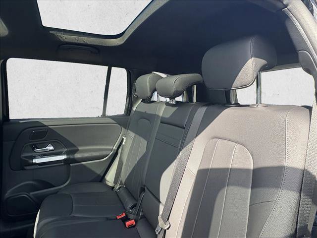 New 2026 Mercedes-Benz GLB 250 image 17