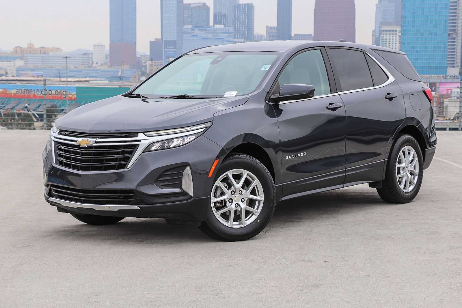 Used 2022 Chevrolet Equinox LT AWD/4WD image 1