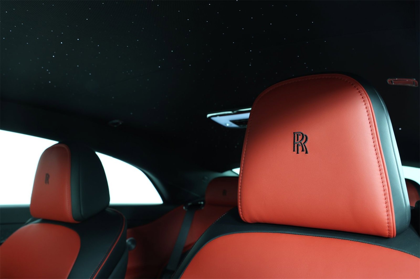 New 2025 Rolls-Royce Spectre w/ Spectre Launch Package image 32