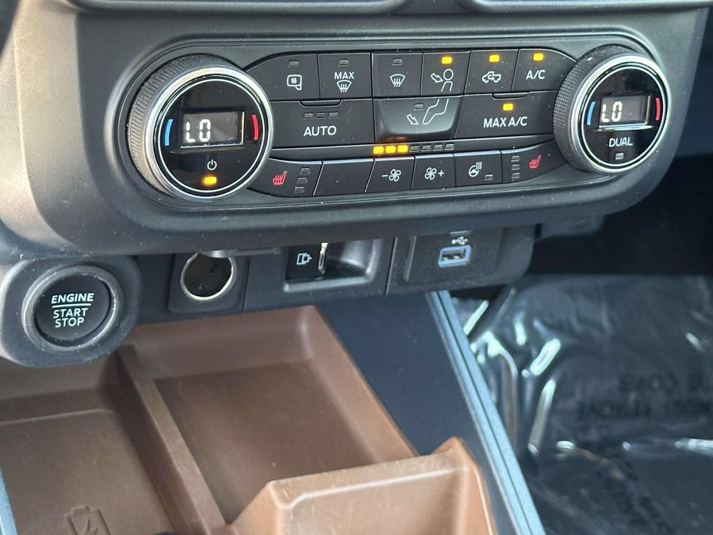 Used 2022 Ford Maverick Lariat w/ Lariat Luxury Package AWD/4WD image 35